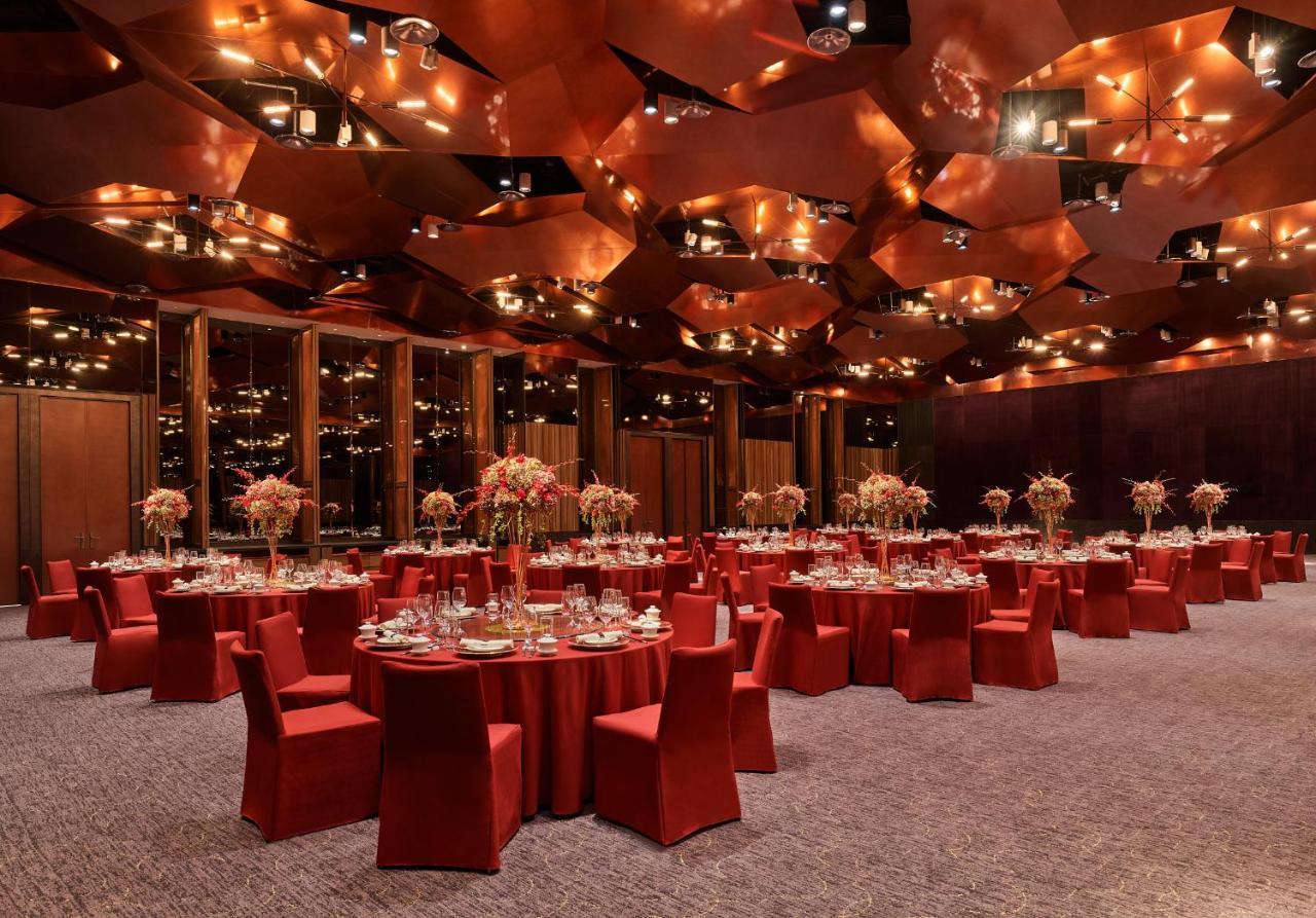 Mumian Beijing Daxing International Airport, Part Of Hyatt Hotel Bagian luar foto The interior of the ballroom