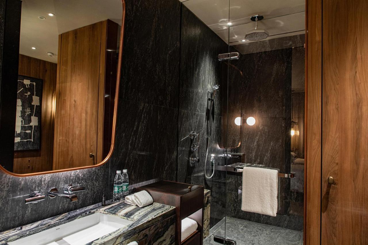 Mumian Beijing Daxing International Airport, Part Of Hyatt Hotel Bagian luar foto Bathroom