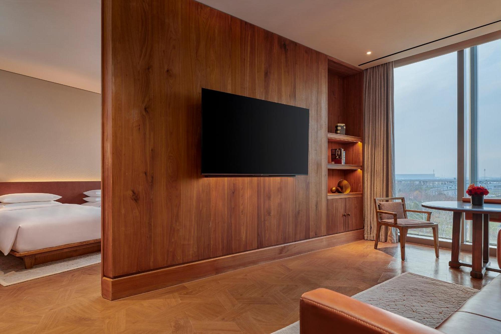 Mumian Beijing Daxing International Airport, Part Of Hyatt Hotel Bagian luar foto A suite at the hotel
